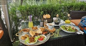 Food Prison vs Food Freedom